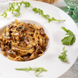 FETTUCCINE AL FUNGI (VEG)